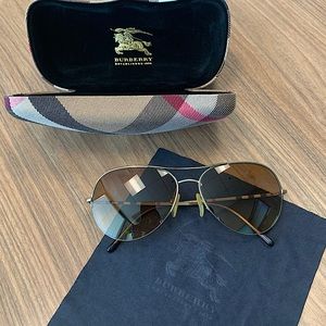 Burberry Women Aviators